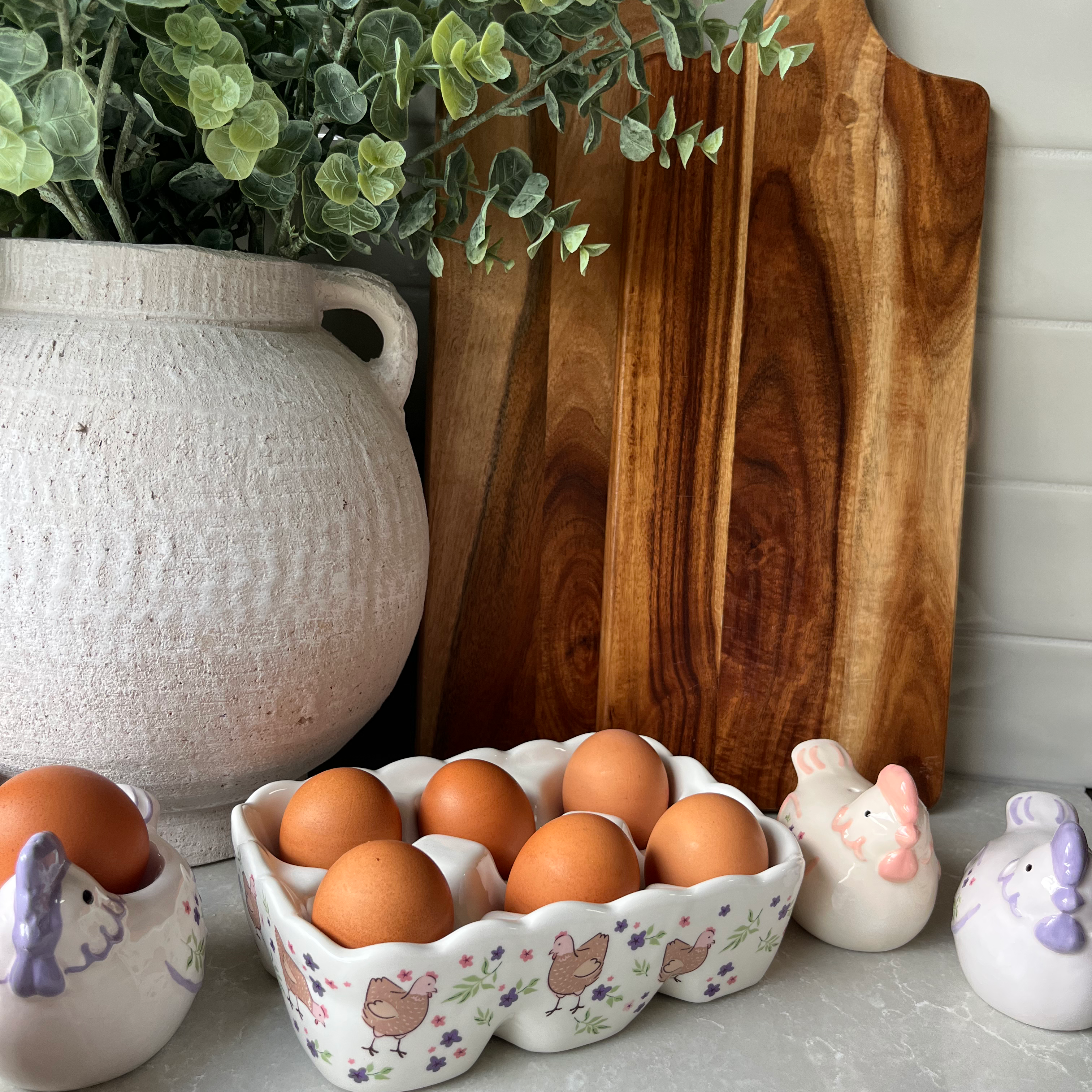 Egg Baskets & Holders